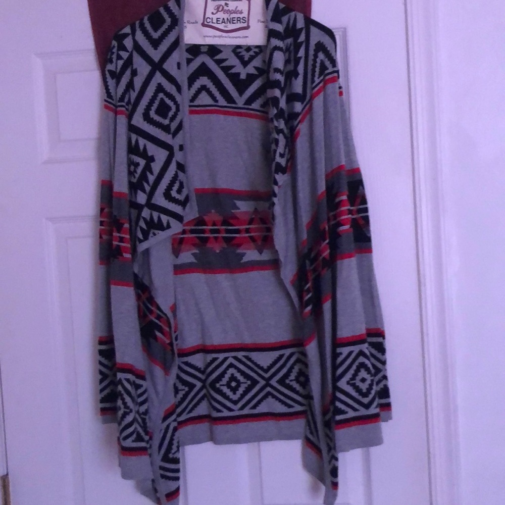 Long sleeve tribal pattern cardigan
